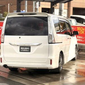 セレナ　ライダー　S-HV