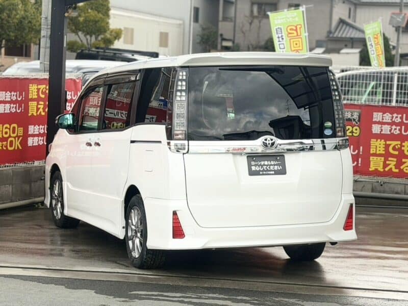 ヴォクシー ZSキラメキ 【総合評価優良車】【特別仕様車グレード】