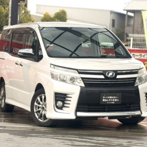 ヴォクシー　ZSキラメキ　【総合評価優良車】【特別仕様車グレード】