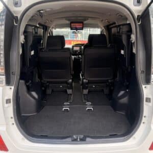 ヴォクシー　ZSキラメキ　【総合評価優良車】【特別仕様車グレード】