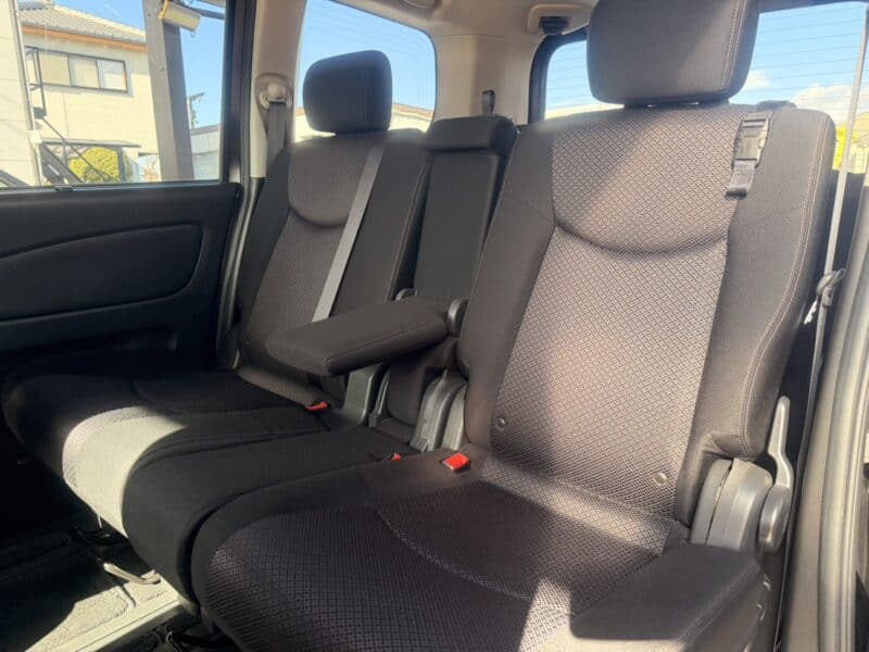 セレナ HWS S-HV 【総合評価優良車】