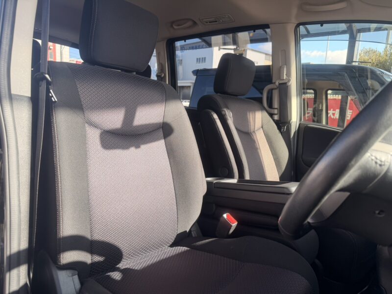 セレナ HWS S-HV 【総合評価優良車】