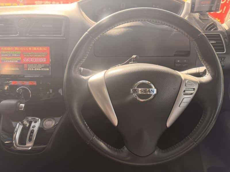 セレナ HWS S-HV 【総合評価優良車】