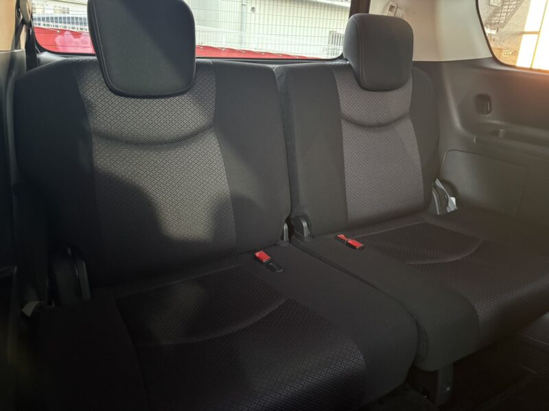 セレナ HWS S-HV エアロモード【総合評価優良車】