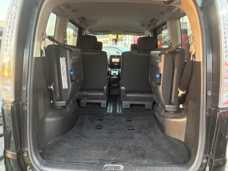 セレナ HWS S-HV エアロモード【総合評価優良車】