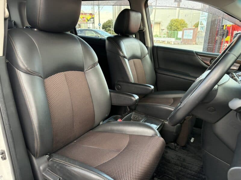 エルグランド 250 ハイウェイスター 【総合評価優良車】