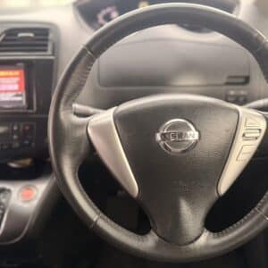 セレナ ライダー ブラックライン S-HV 【総合評価優良車】