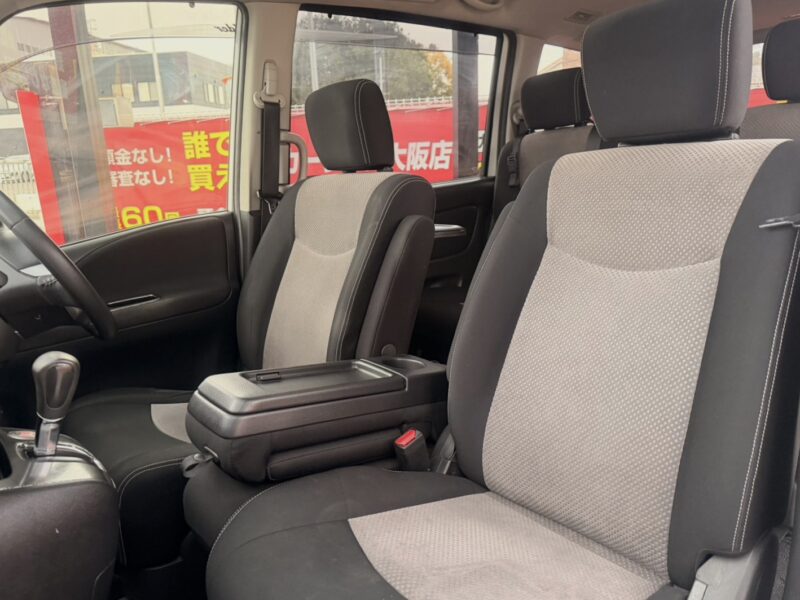 セレナ ライダー ブラックライン S-HV 【総合評価優良車】