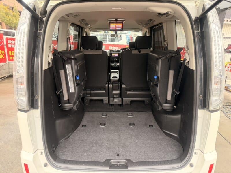 セレナ ライダー ブラックライン S-HV 【総合評価優良車】