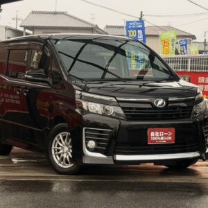 ヴォクシー　ZS