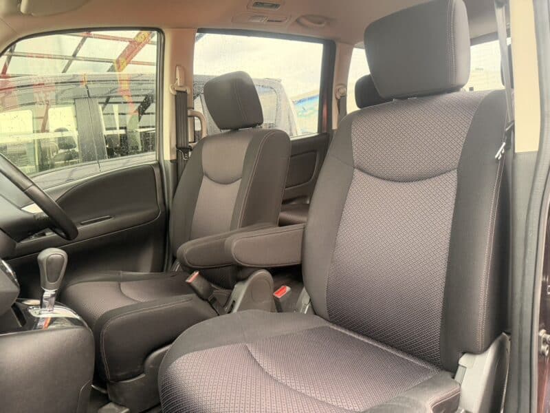 セレナ HWS Vセレクション 【総合評価優良車】