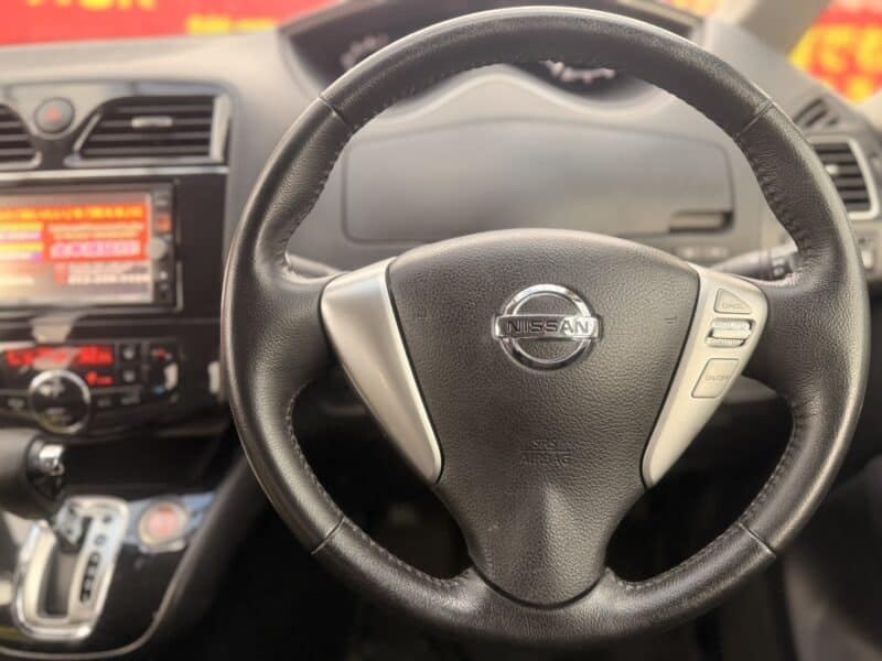 セレナ HWS Vセレクション 【総合評価優良車】