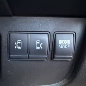 セレナ　HWS　Vセレクション　【総合評価優良車】　