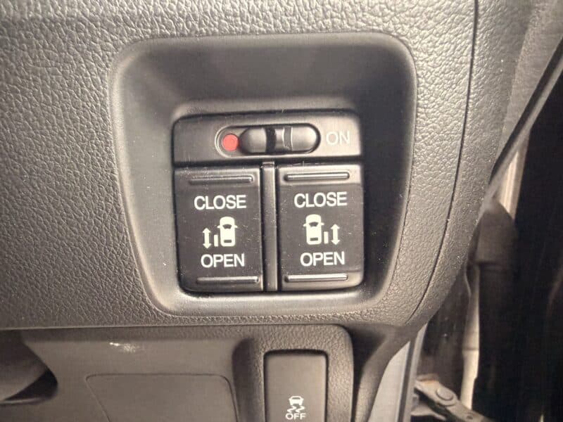 N-BOXカスタム G ターボ Lパッケージ 【総合評価優良車】