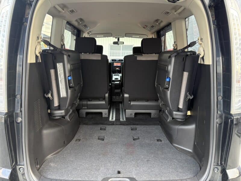 セレナ ライダーブラックライン S-HV 【総合評価優良車】