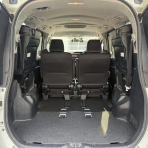 ヴォクシー ZS 煌