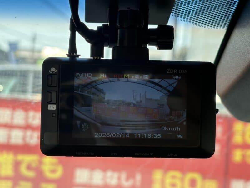 シャトル HV Z スタイルエディション