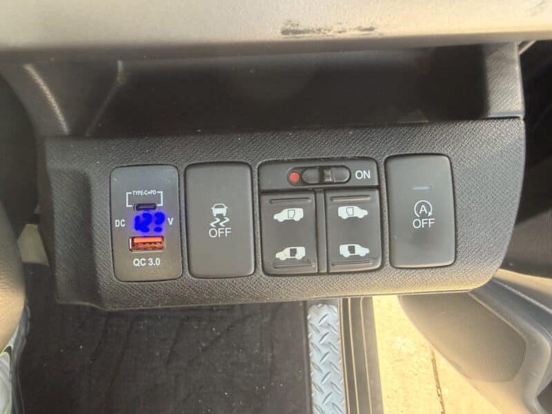 ステップワゴンスパーダ Z 【総合評価優良車】