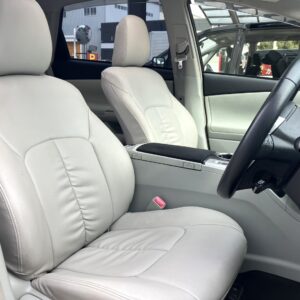 プリウスα　Gツーリングセレクション　スカイライトパッケージ