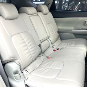 プリウスα　Gツーリングセレクション　スカイライトパッケージ