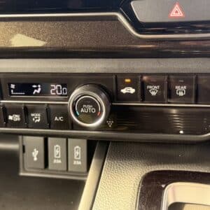 N-BOXカスタム G・Lホンダセンシング【総合評価優良車】