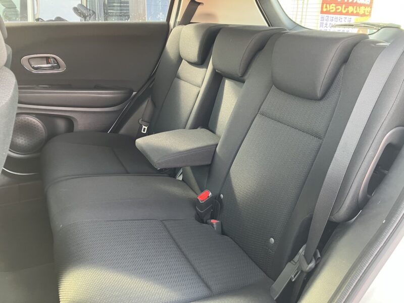 ヴェゼル ハイブリッド【総合評価優良車】