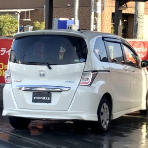 フリード　HV　ジャストセレクション【総合評価優良車】