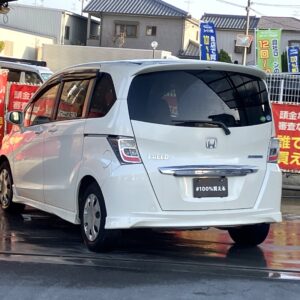 フリード　HV　ジャストセレクション【総合評価優良車】