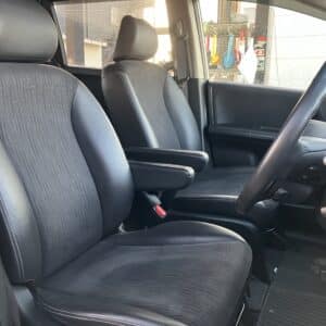 フリード　HV　ジャストセレクション【総合評価優良車】