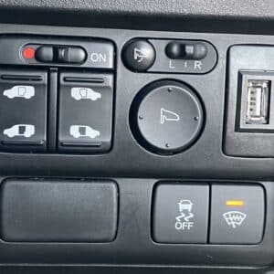 フリード　HV　ジャストセレクション【総合評価優良車】