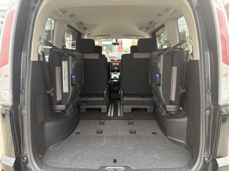 セレナ ライダー Jパッケージ