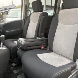 セレナ ライダー Jパッケージ