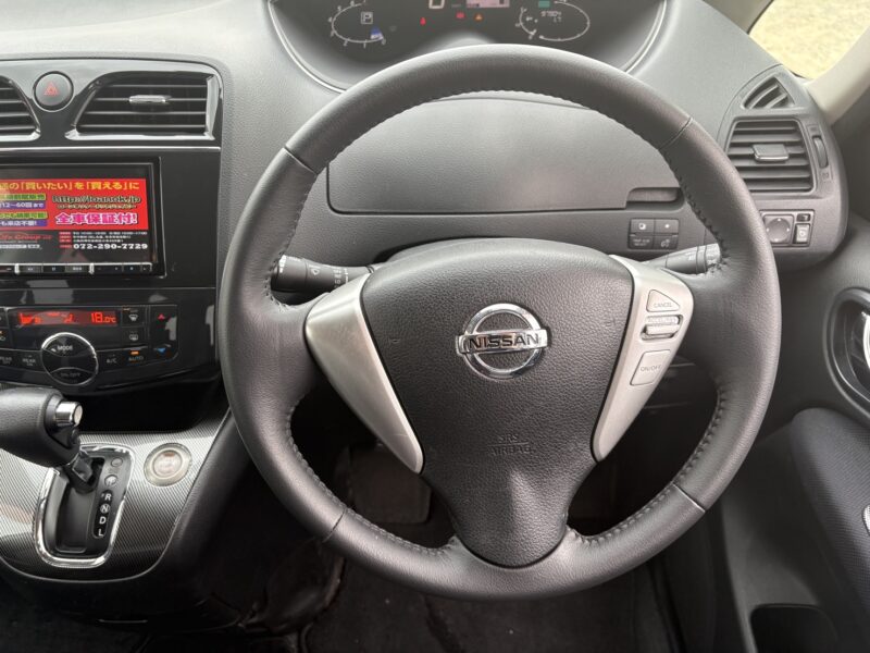 セレナ ライダー Jパッケージ