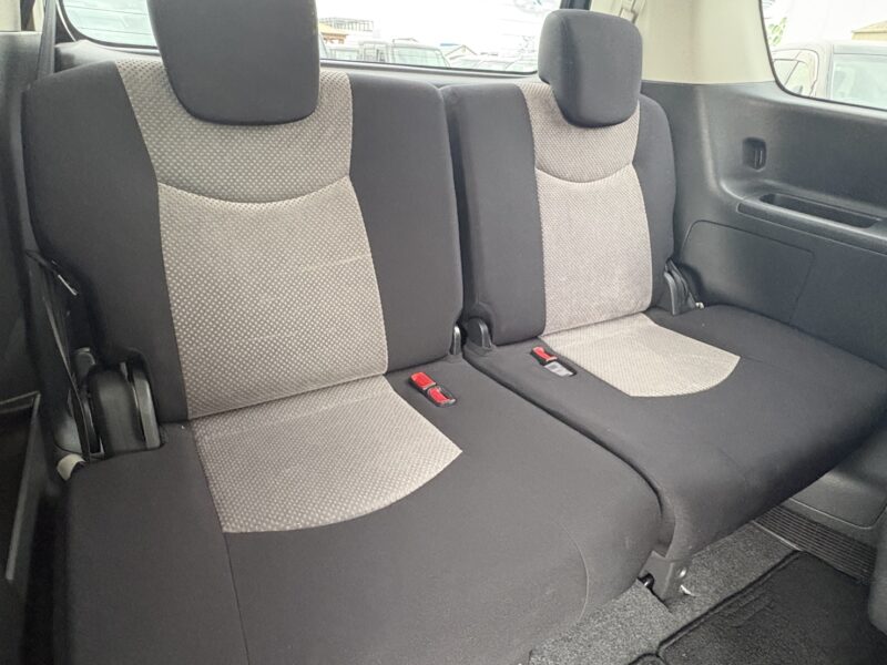 セレナ ライダー Jパッケージ