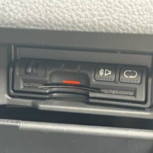 セレナ ライダー Jパッケージ