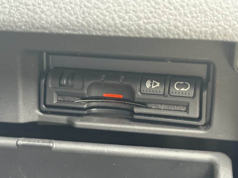 セレナ ライダー Jパッケージ