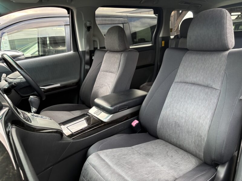 ヴェルファイアHV ZR 4WD