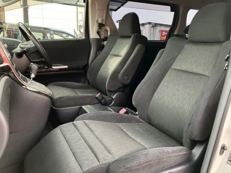 アルファード 240S Cパッケージ