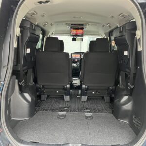 ヴォクシー HV V