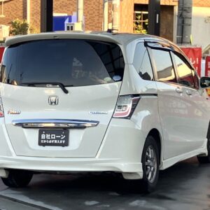 フリード　HV　ジャストセレクション【総合評価優良車】