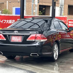 クラウン　2.5アスリート　アニバーサリーエディション　ムーンルーフパッケージ