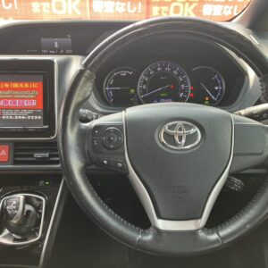 エスクァイア　HV　Gi