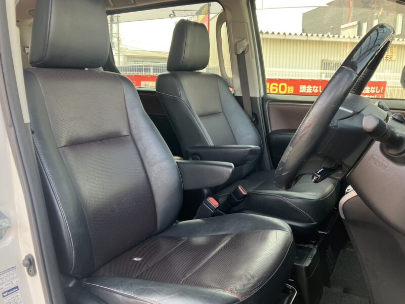 エスクァイア HV Gi