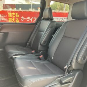 エスクァイア　HV　Gi