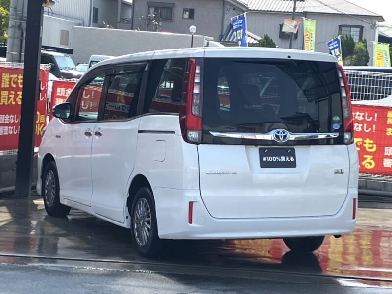 エスクァイア HV Gi