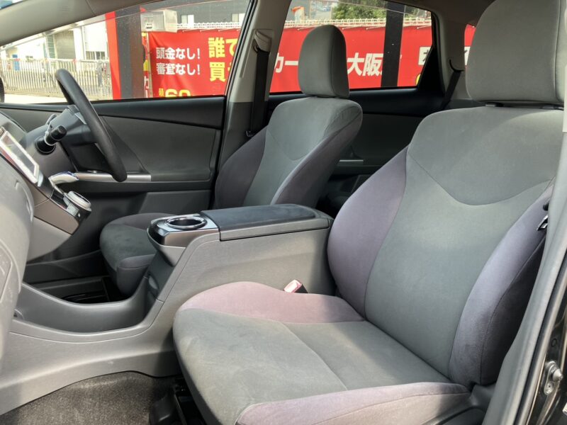 プリウスα S Lセレクション