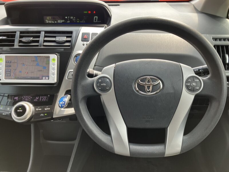 プリウスα S Lセレクション