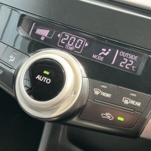 プリウスα　S　Lセレクション