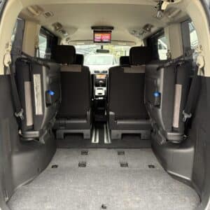 セレナ　ライダーブラックライン　S-HV