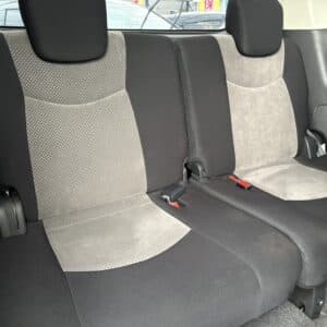 セレナ　ライダーブラックライン　S-HV